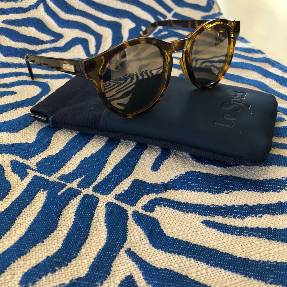 Le specs sunglasses
